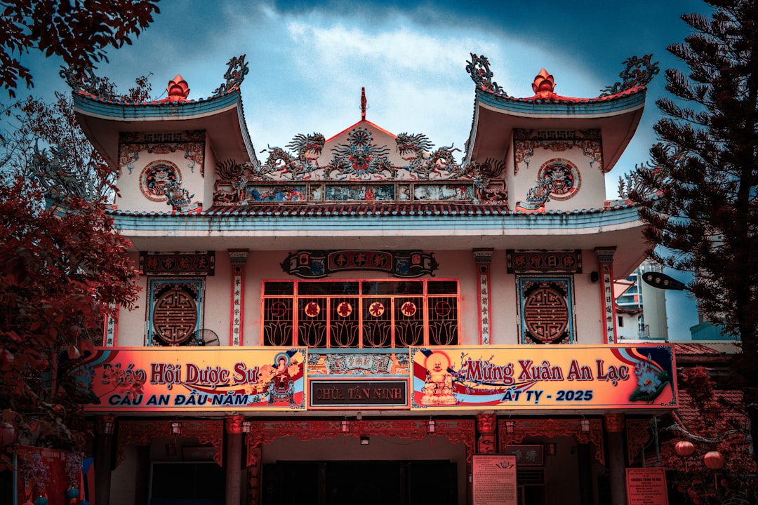 UTI Sau Mãn Kinh: Vì Sao Cứ Quay Lại Hoài?
