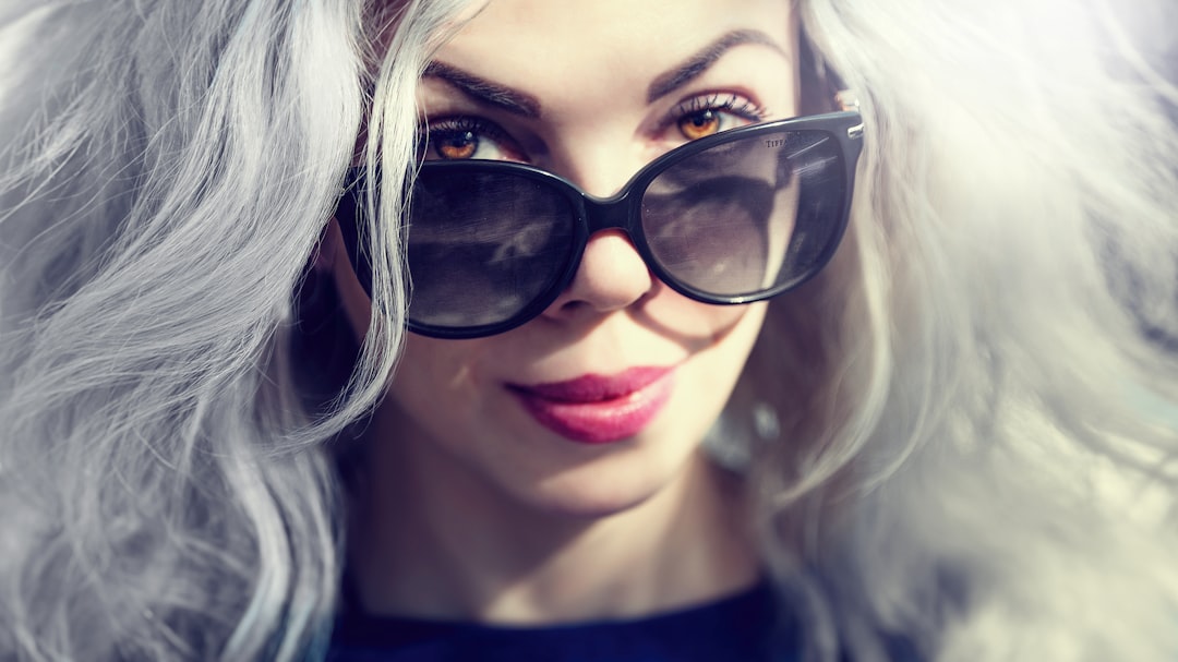 Frame Colors for Grey Hair That Don't Disappear